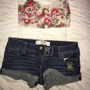 Abercrombie & Fitch Jean Logo Shorts